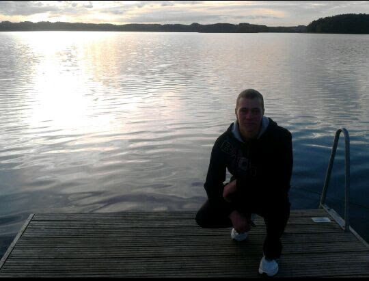  ,   Andris, 37 ,   ,   , c 
