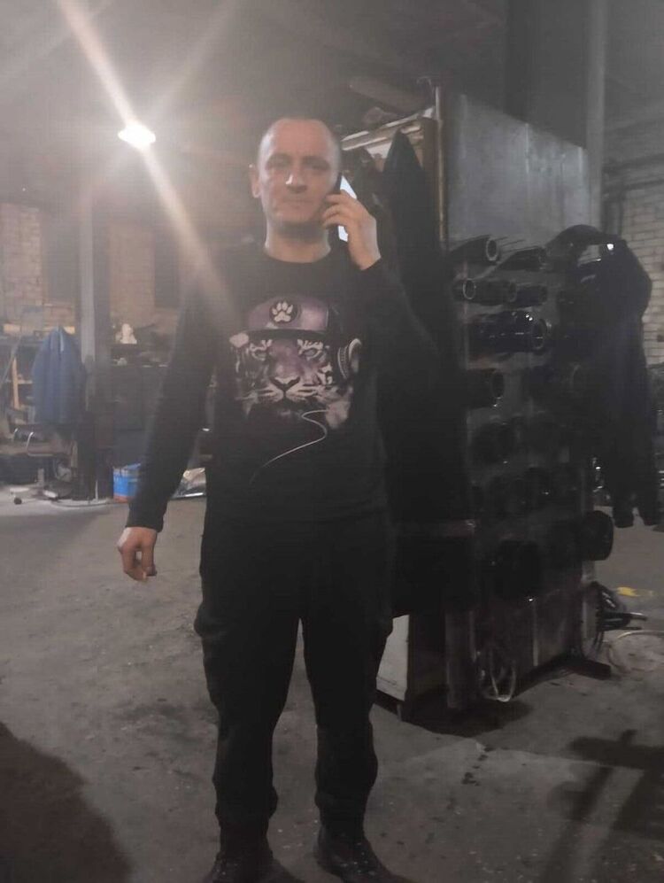  32909584  , 38 ,    