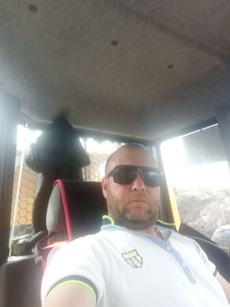  -,   Nikolay, 40 ,   ,   