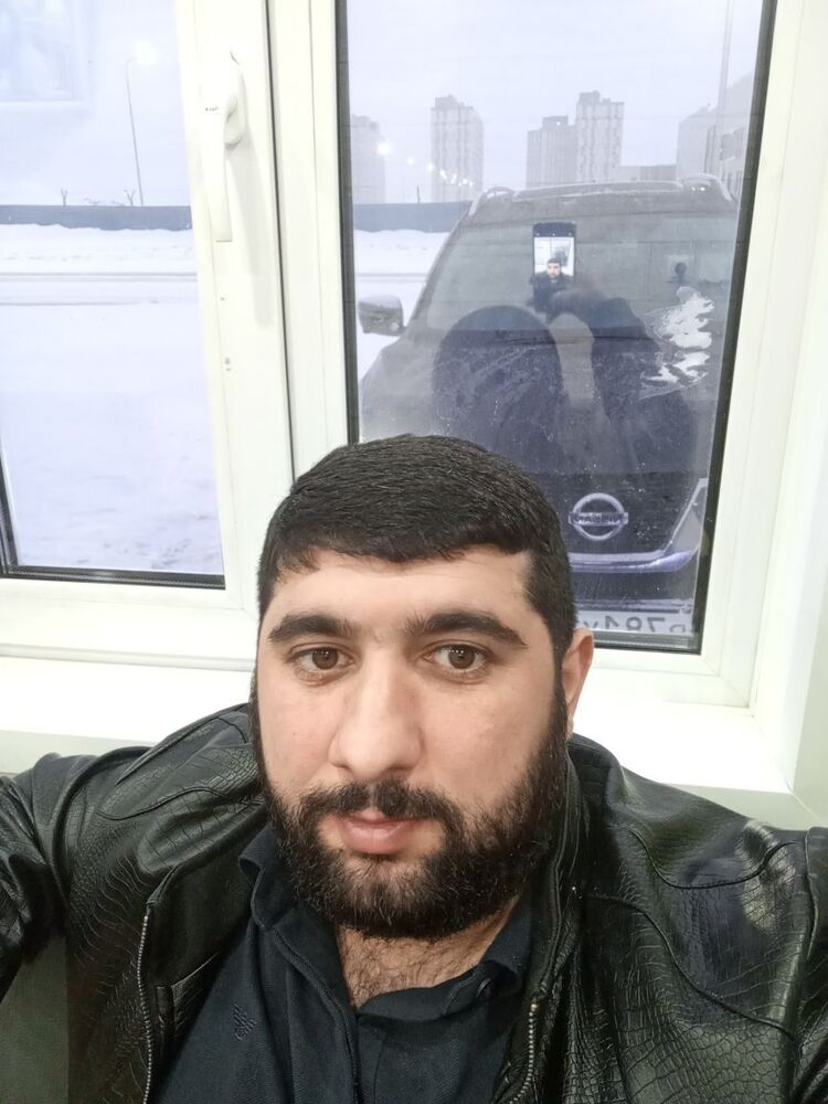  44687024  , 33 ,     