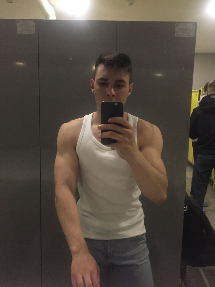  53644354  Ilyavarobey, 29 ,    