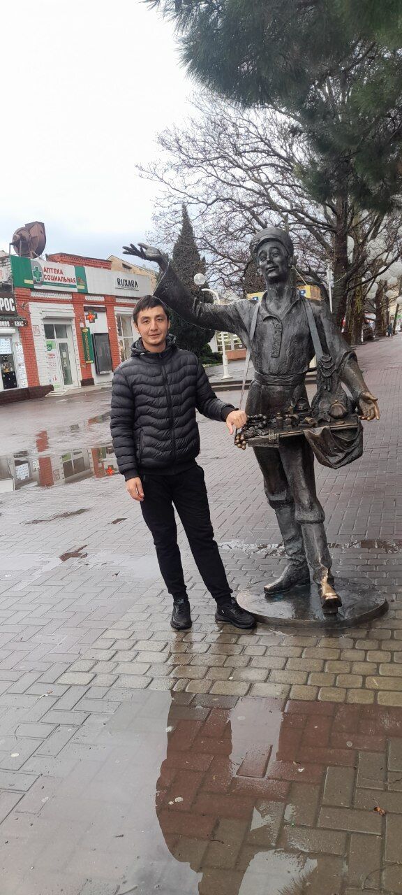  ,   Dima, 26 ,   ,   