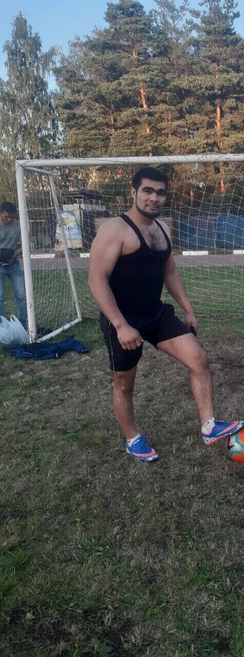  41277434  Ashraf, 37 ,    