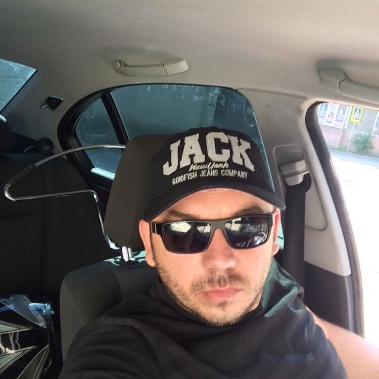  6198944  Slava, 45 ,    