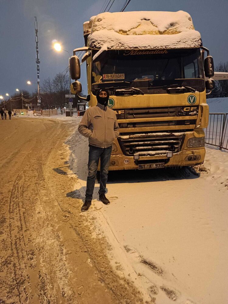  ,   Hasan, 42 ,   ,   