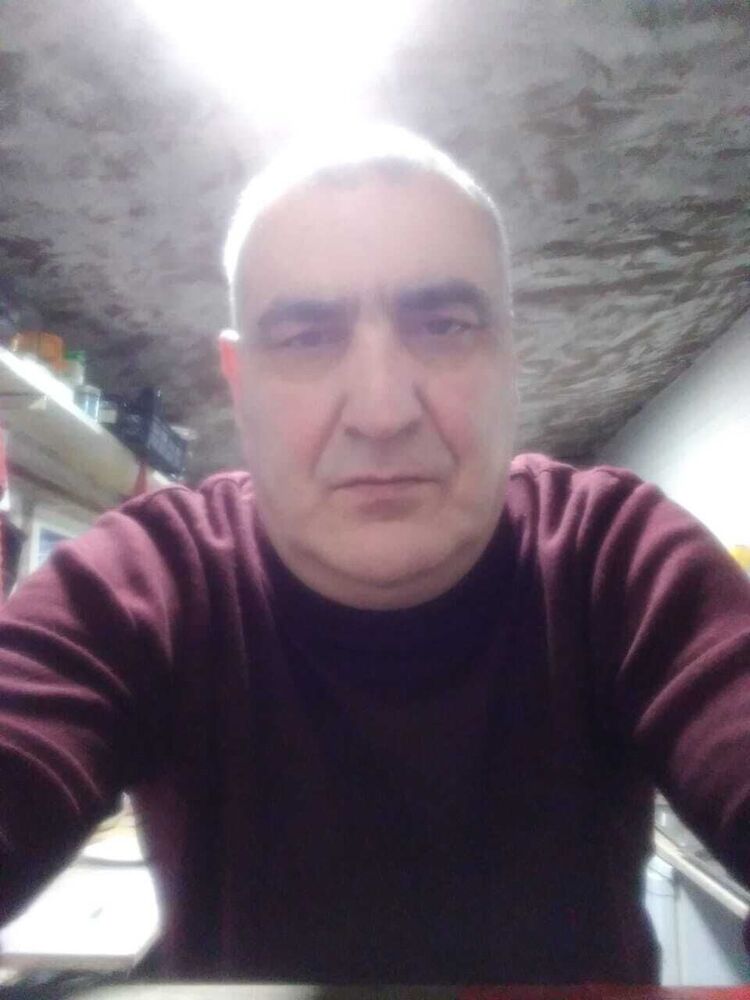  48325774  , 53 ,    -