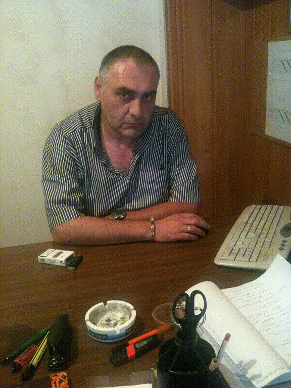  27593194  Gia, 57 ,    