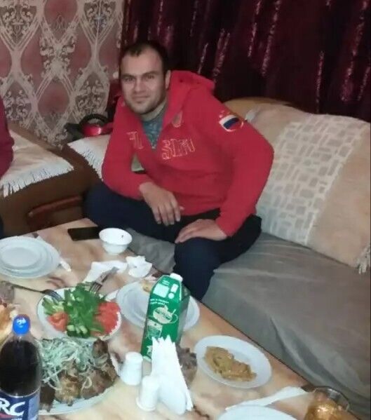  25094654  Muslim, 38 ,    