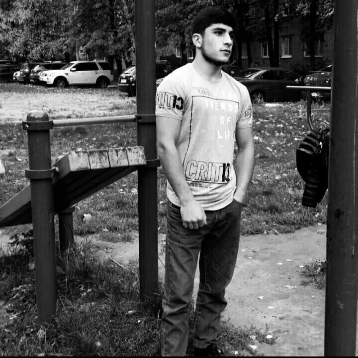  38729024  Zavur, 23 ,    