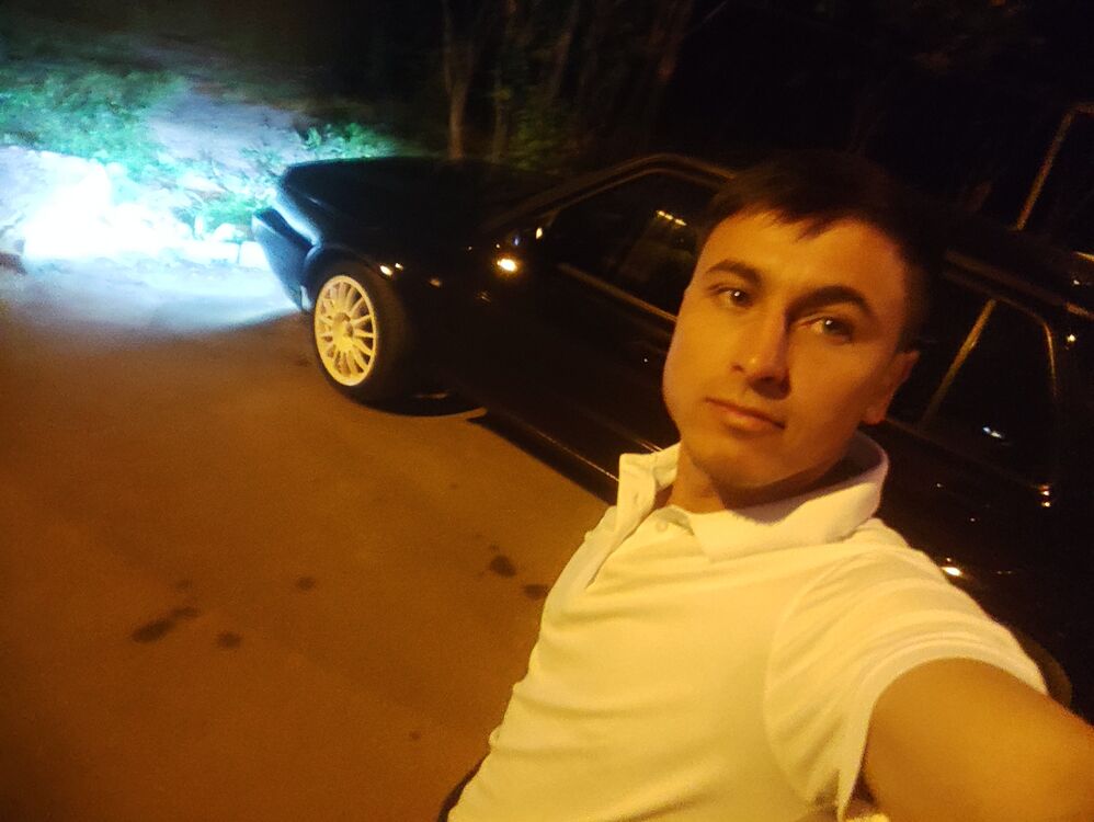  43823574  , 33 ,    