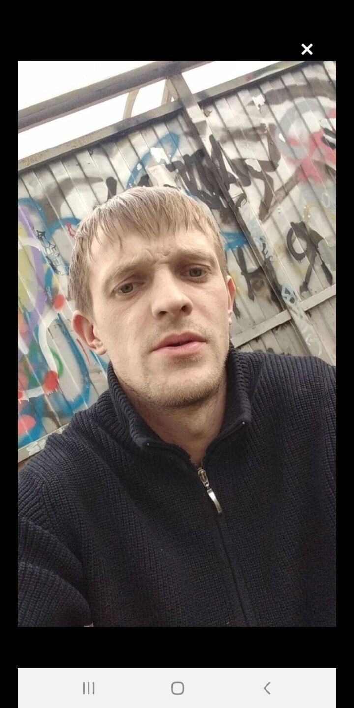  33281674  , 35 ,    