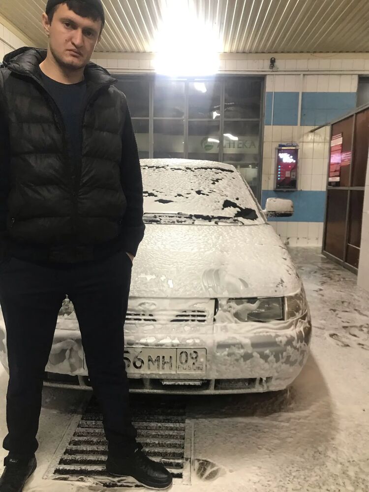  39374474  , 28 ,    