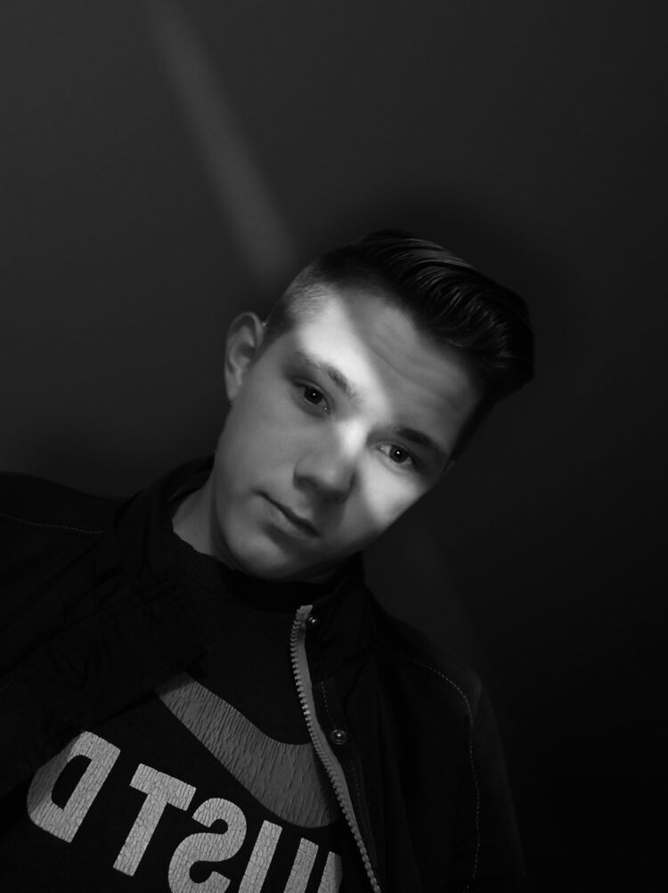 ���� 31378874 ����� ������, 23 ����, ���� ���������� � �������