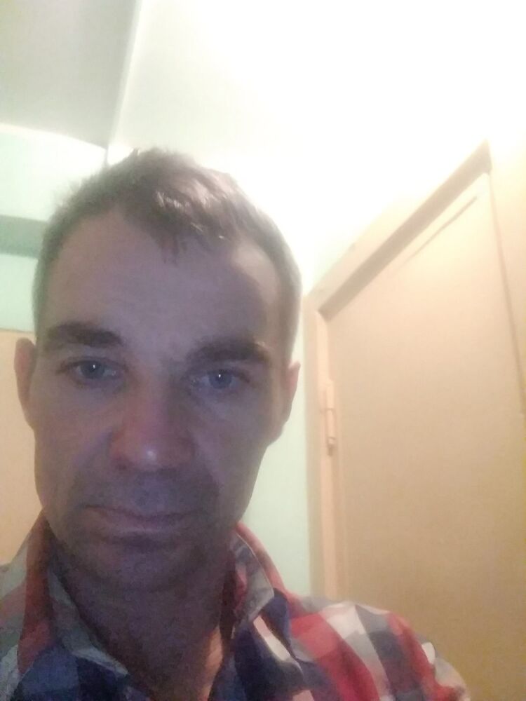  13901354  Robert Kruzo, 48 ,    