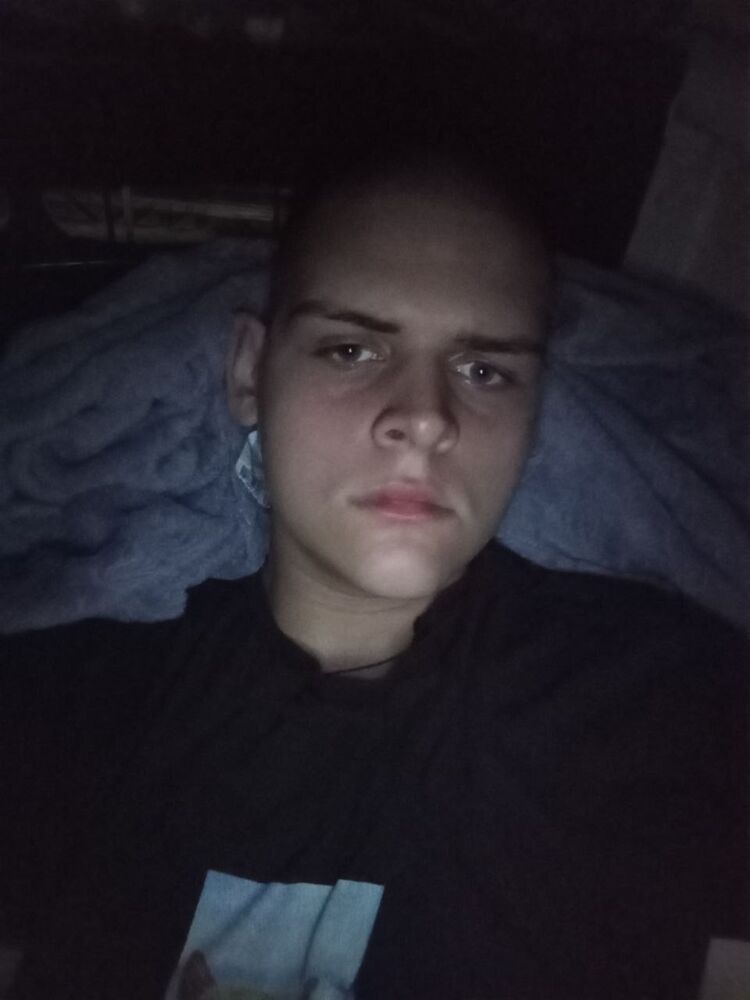  52929304  , 18 ,    