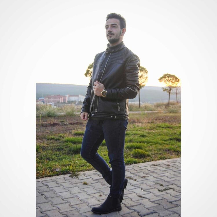  17024264  Ufuk, 49 ,    