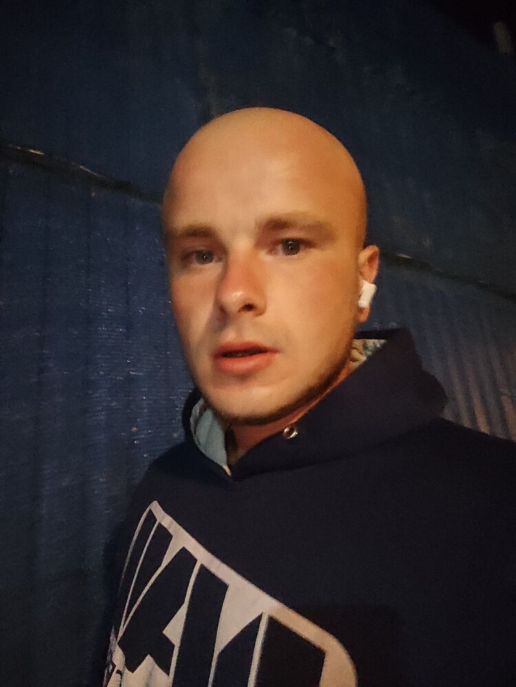  36149184  Pavel, 28 ,    