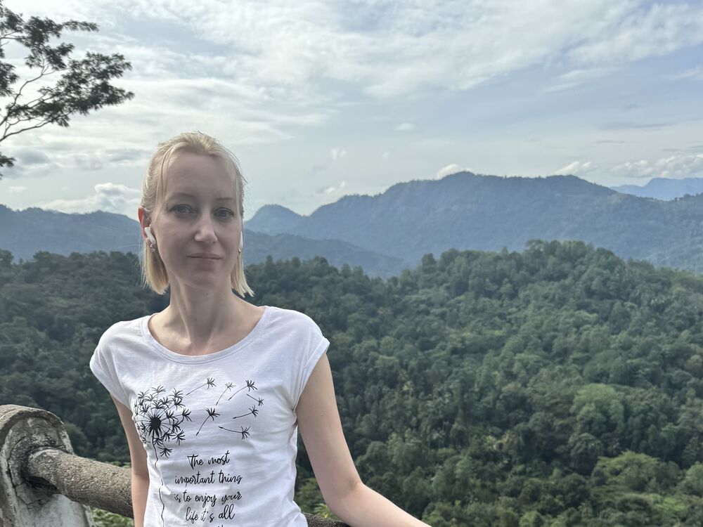  -,   Anna, 40 ,   ,   , c 