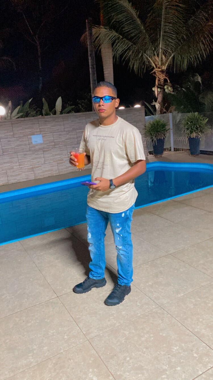  48962474  Rony, 21 ,    Dom Pedro