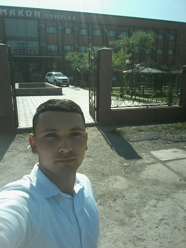  ,   Zuxriddin, 28 ,   ,   , c 