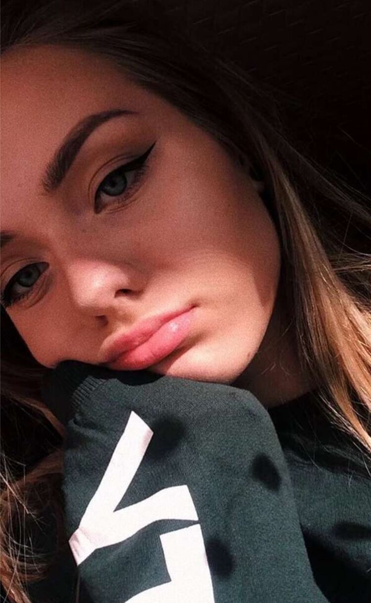  42907044  , 20 ,    