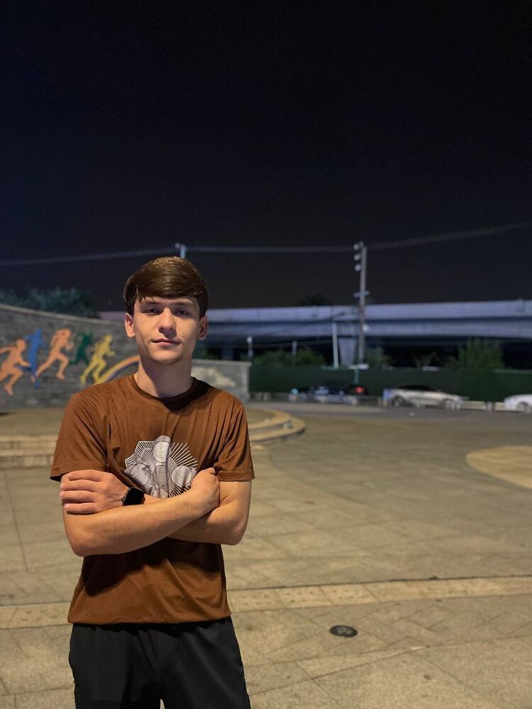  54365494  NoName, 18 ,    -