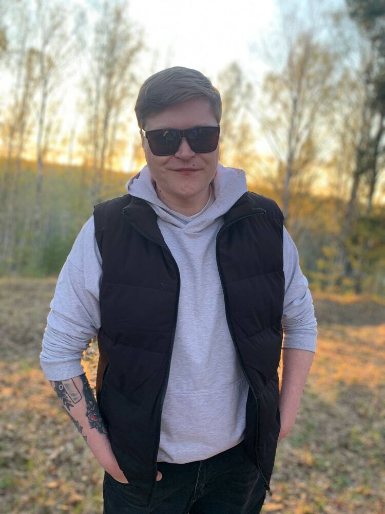   ,   Ilya, 33 ,   ,   