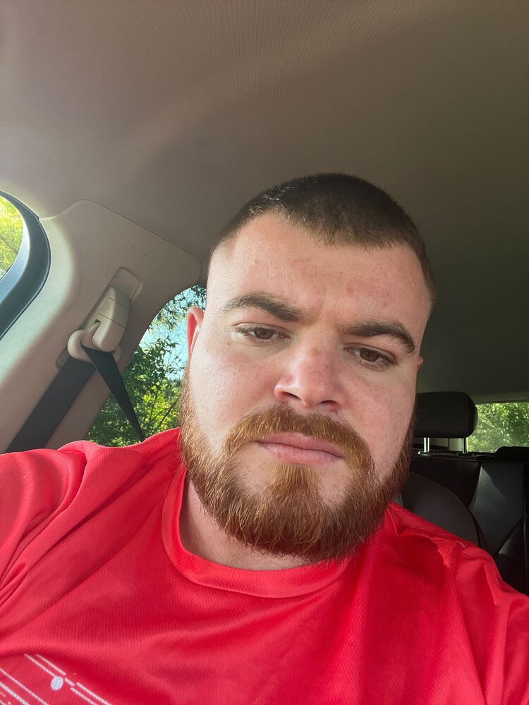  ,   Daniel, 25 ,   ,   