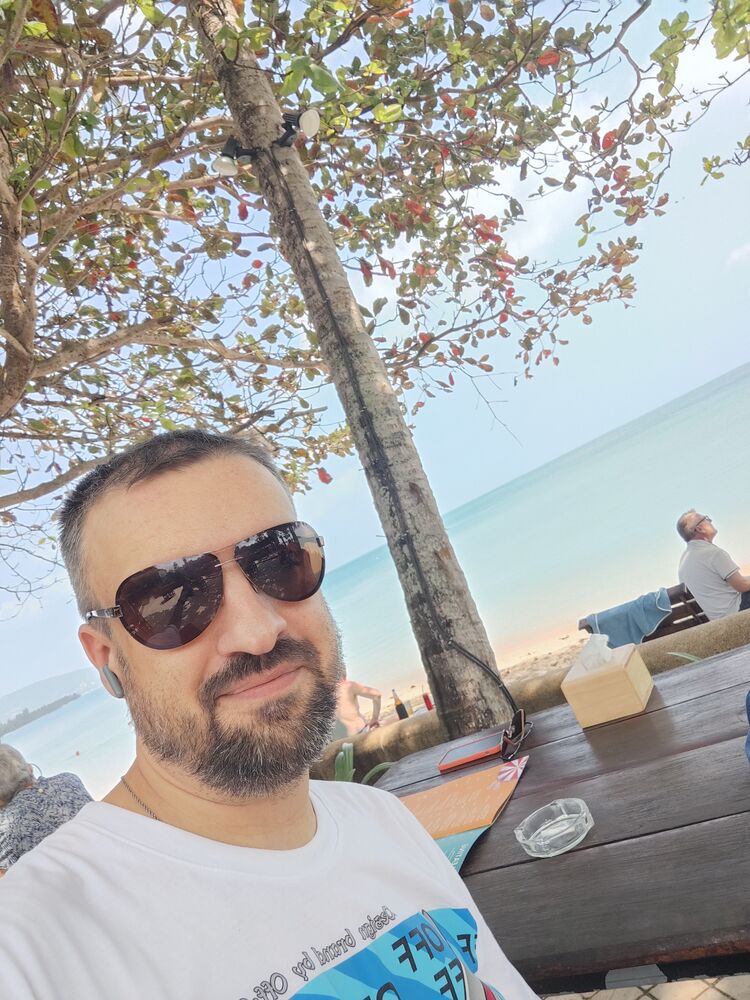 ���� 49312244 ������� D y n, 43 ����, ���� ���������� � Ban Na San