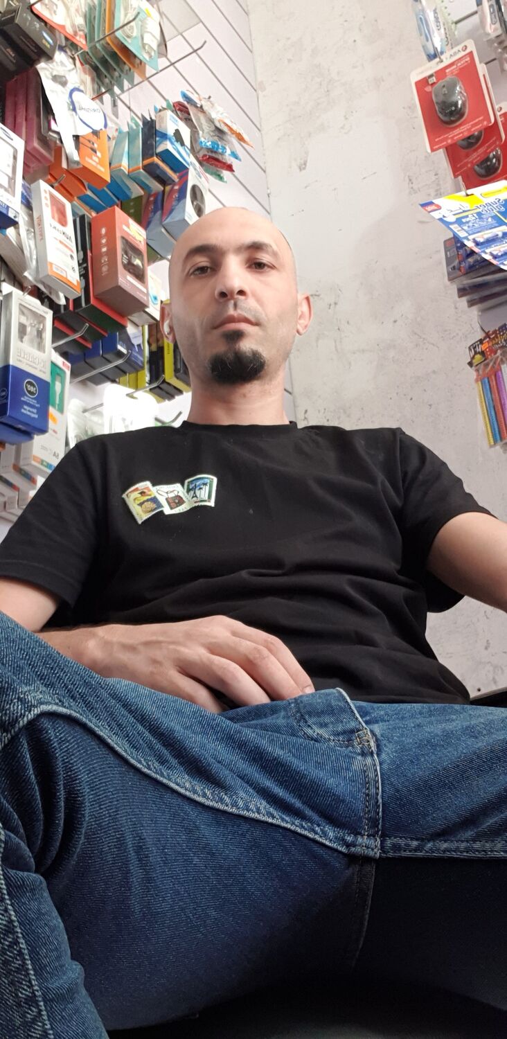  Algiers,   Mohamed, 36 ,   ,   
