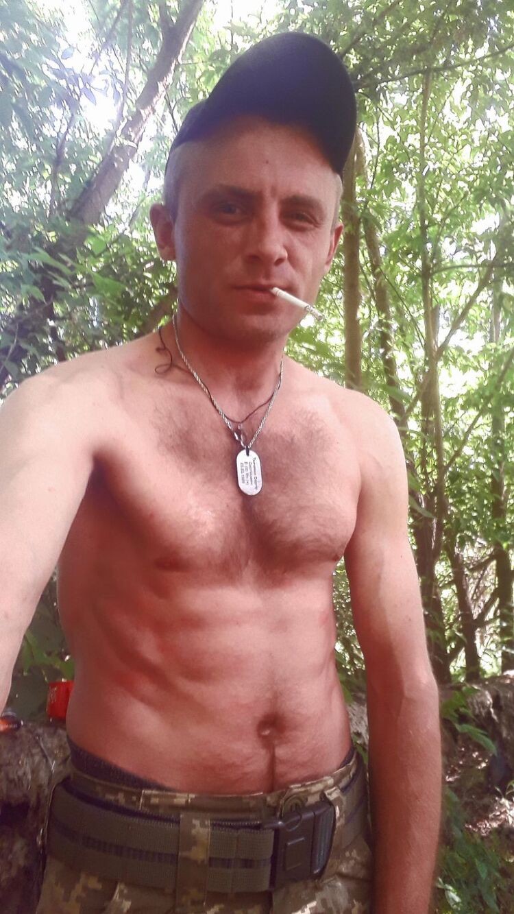  ,   Sergeij, 35 ,   ,   , c , 