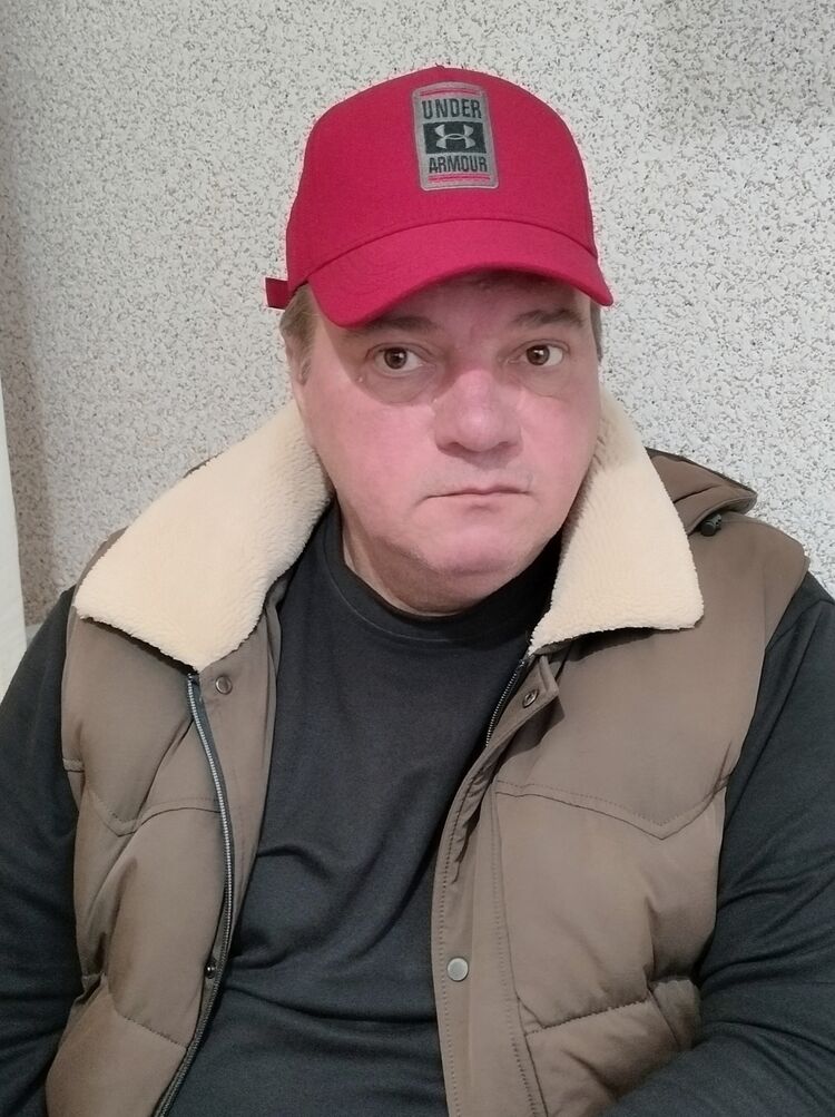  54355744  Misha, 58 ,    