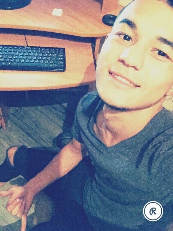  45737804  Ali, 23 ,    