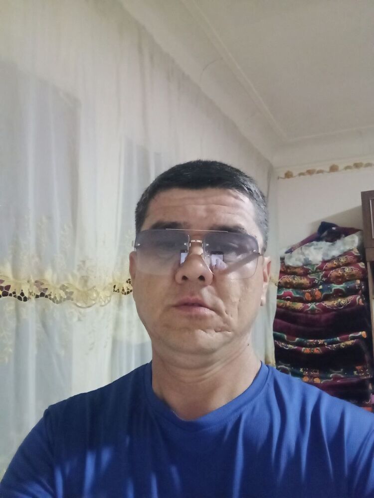 ,   Baxrom Roma, 44 ,   ,   