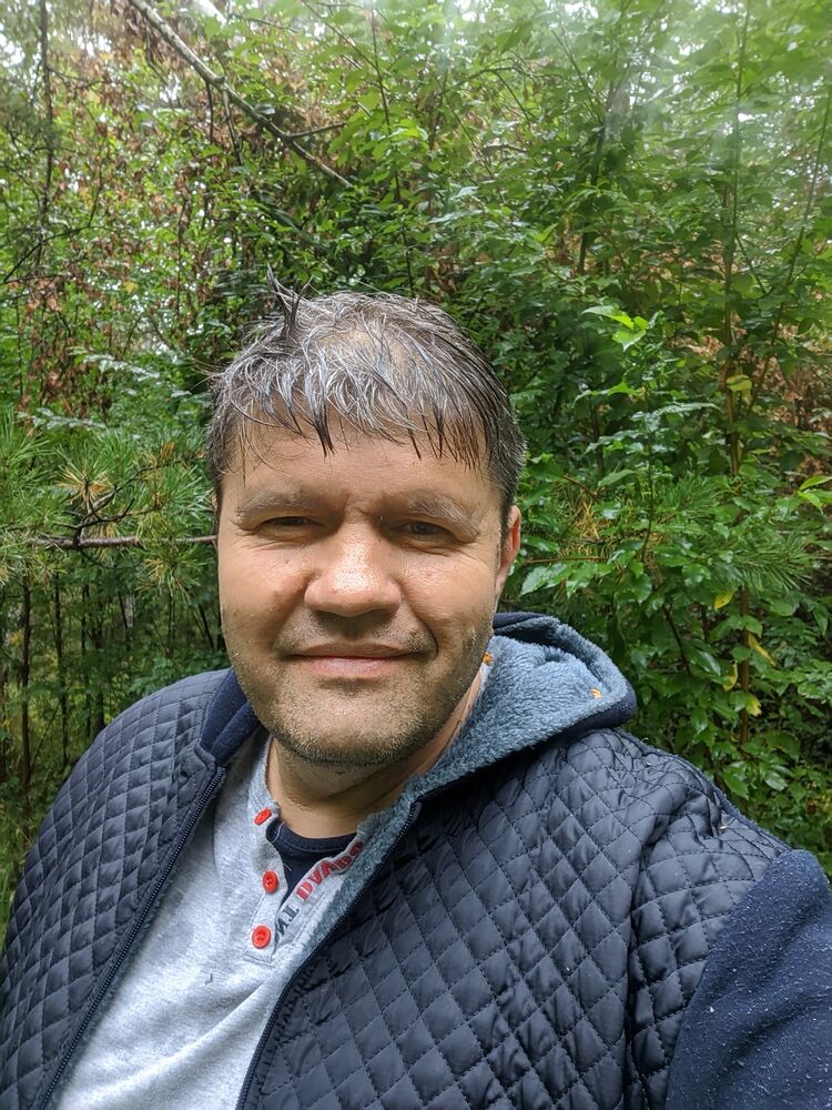  28435104  Ruslan, 53 ,    