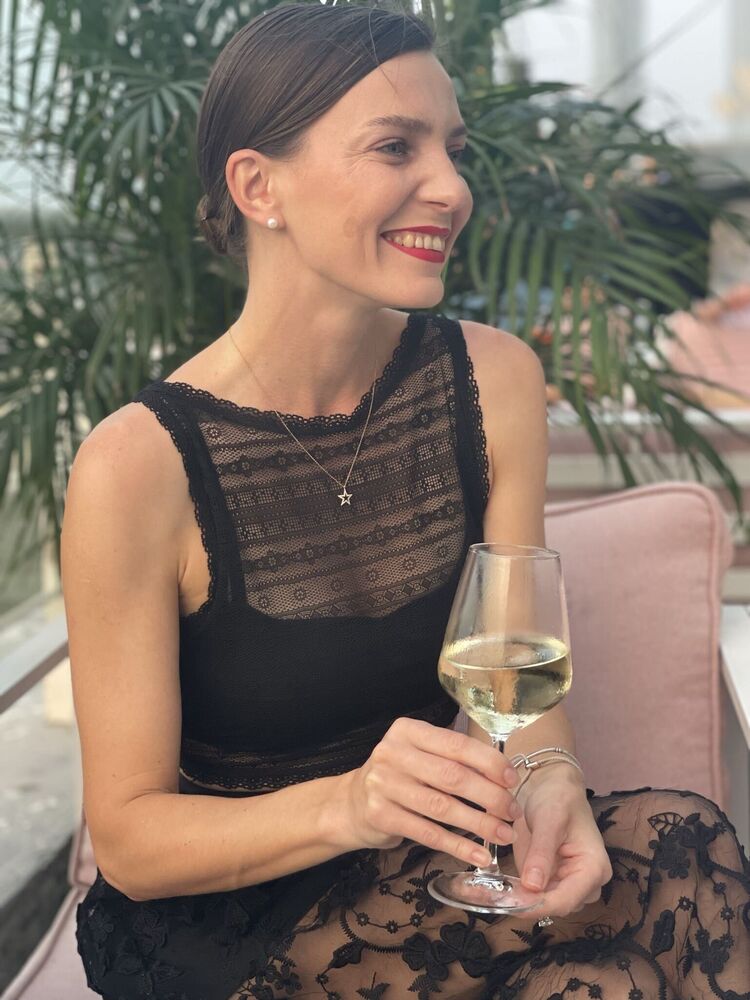  54175234  Marina, 37 ,    