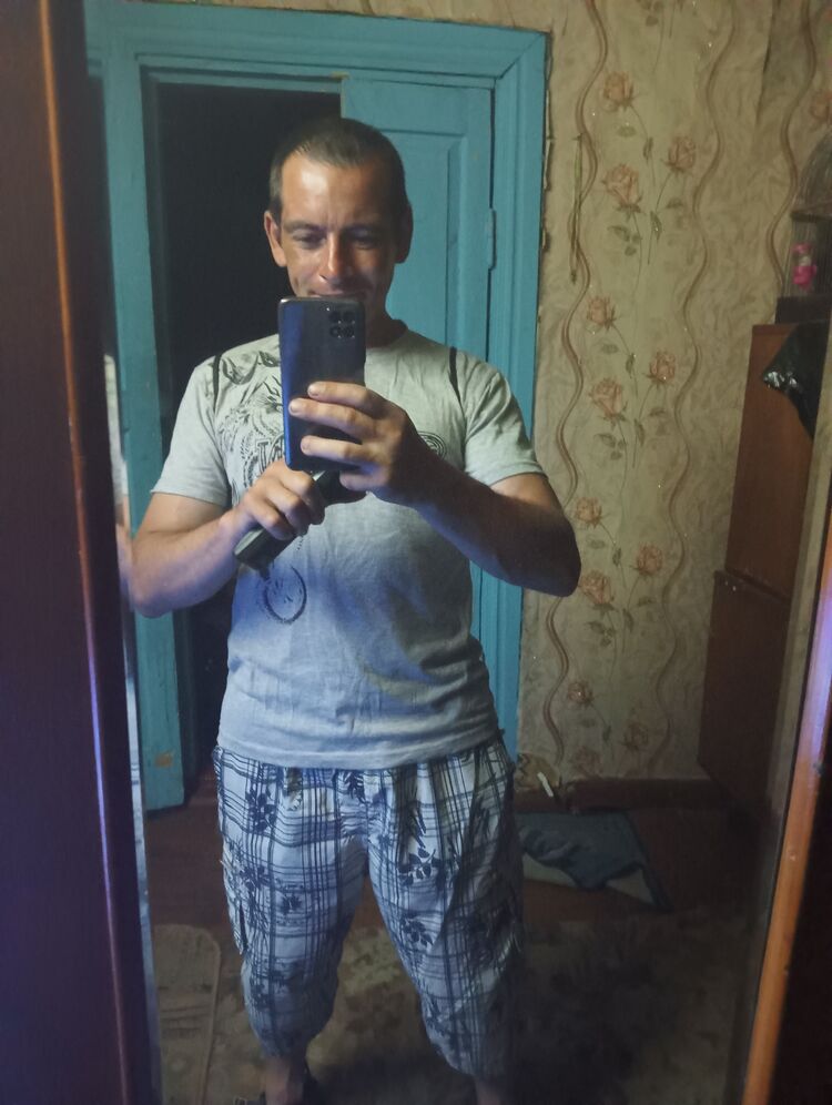  28167544  , 38 ,    