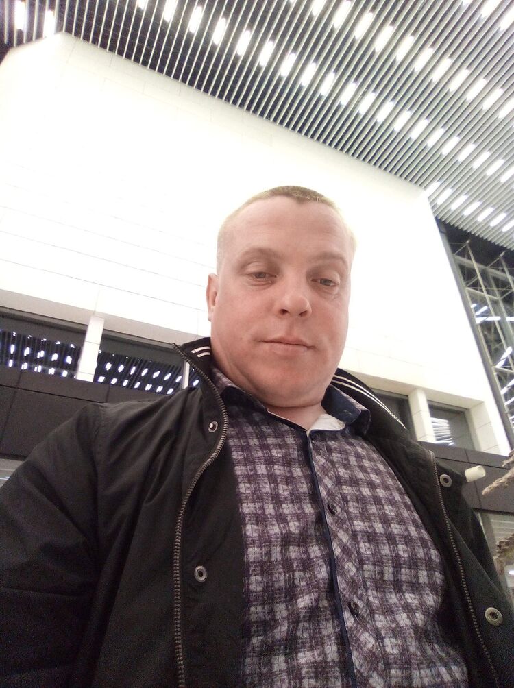  52903584  , 33 ,    