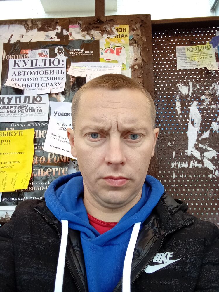  30648724  Alexey, 40 ,    