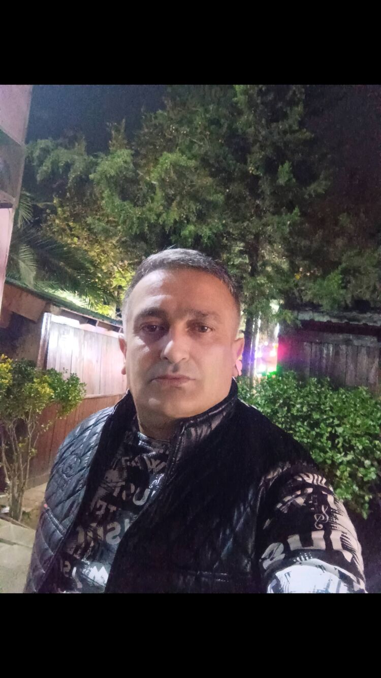  48419944  Ilqar, 51 ,    