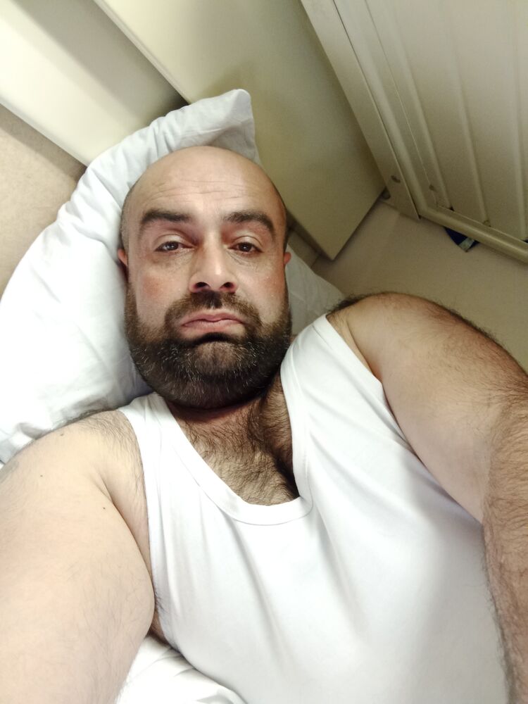  26484024  Hovo, 39 ,    