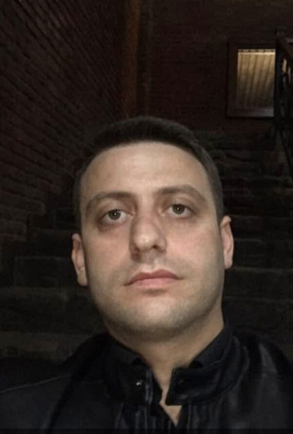  ,   Ruslan, 37 ,   ,   