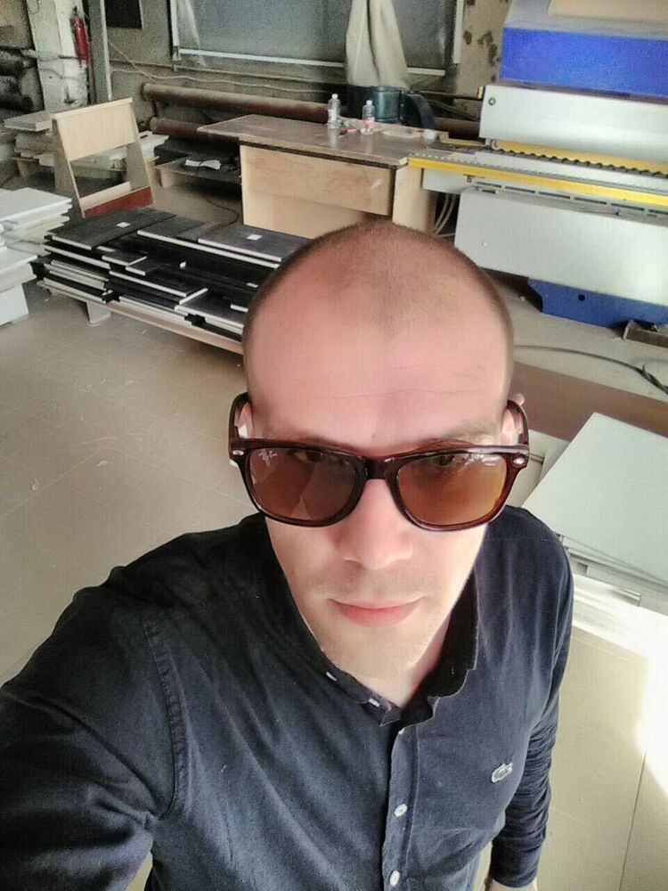  30173704  , 40 ,    