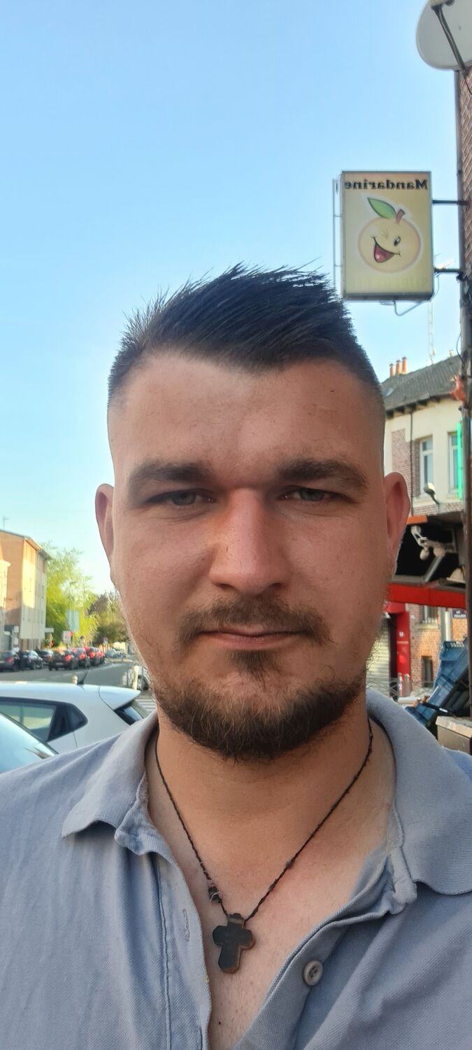  ,   Alexandru, 32 ,   ,   