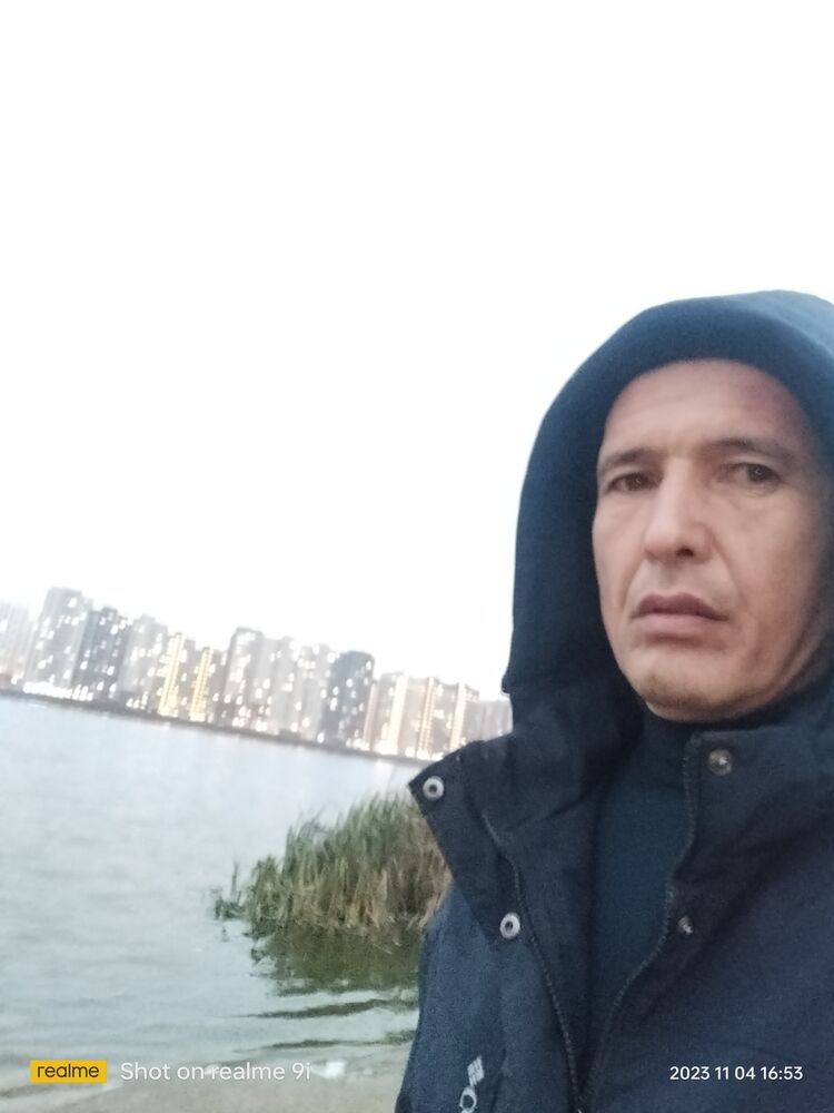  ,   Ulugbek, 40 ,   ,   