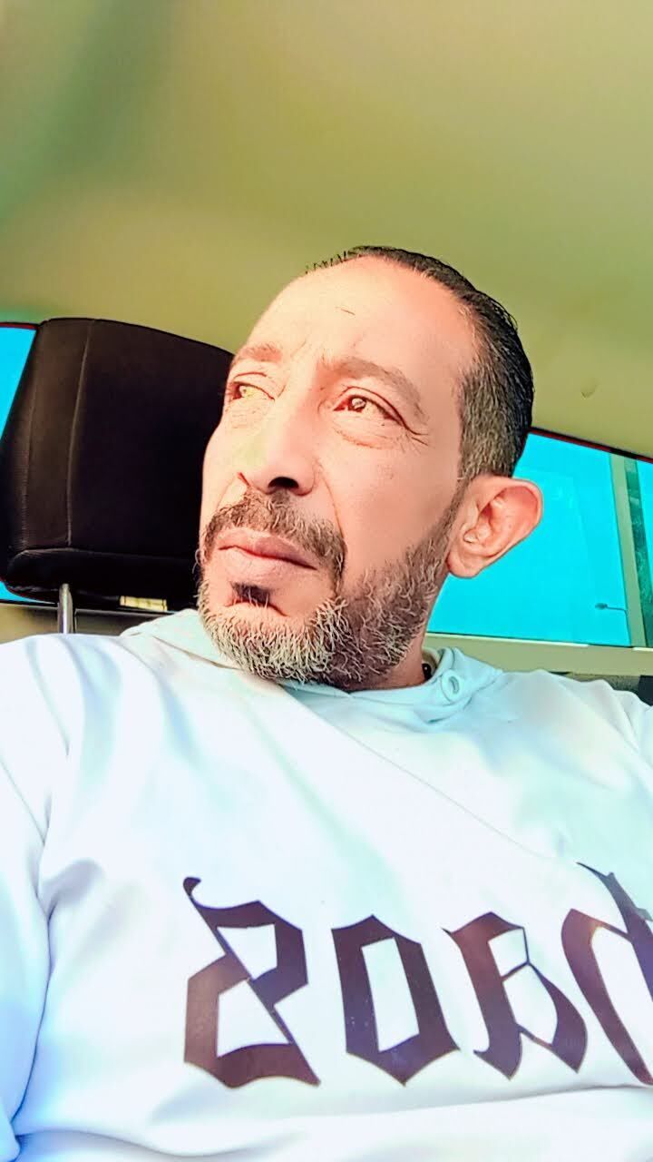 ���� 38073784 ������� Tarek, 48 ���, ���� ���������� � Tunis