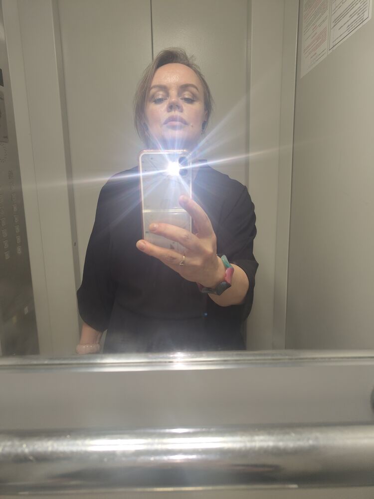  52747304  , 48 ,    