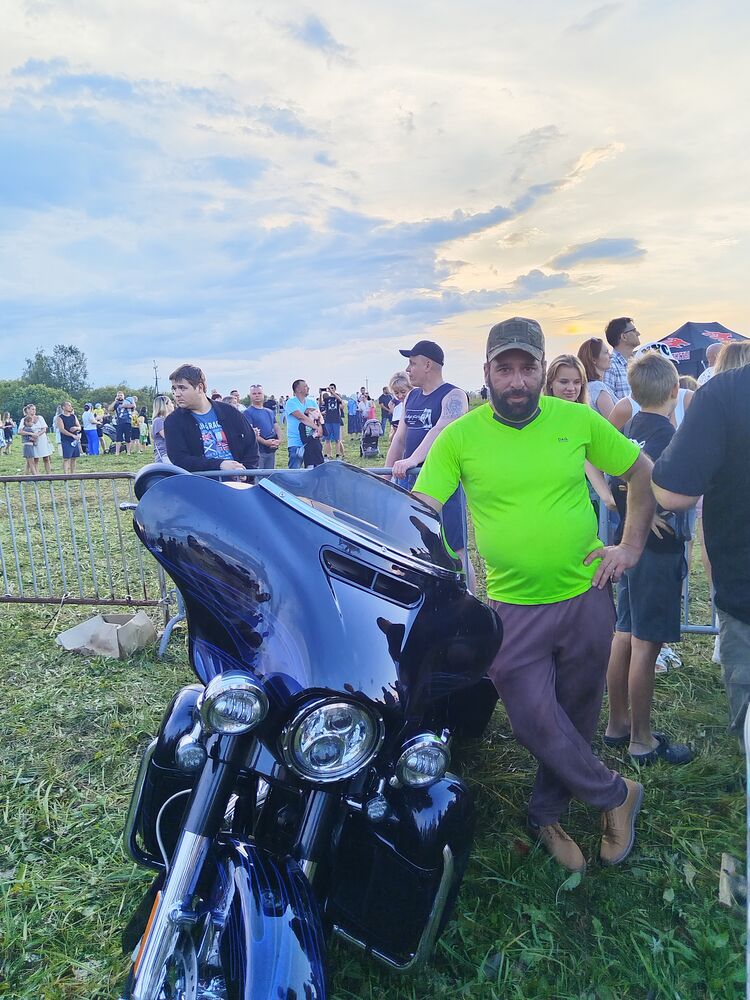 ���� 48606784 ������� Vsleri, 44 ����, ���� ���������� � �������