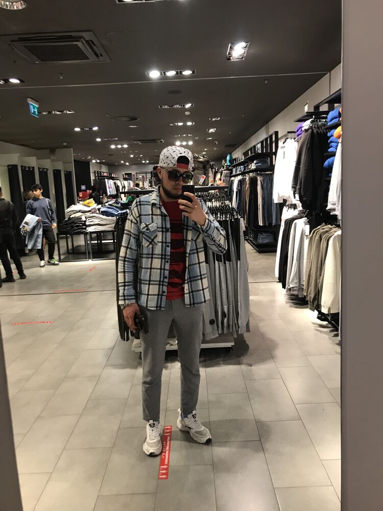  34566584  , 27 ,    