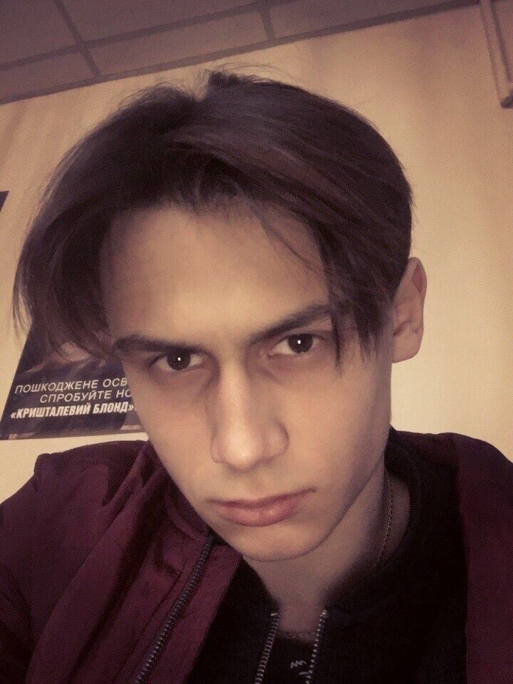  15050224  Vlad, 24 ,    